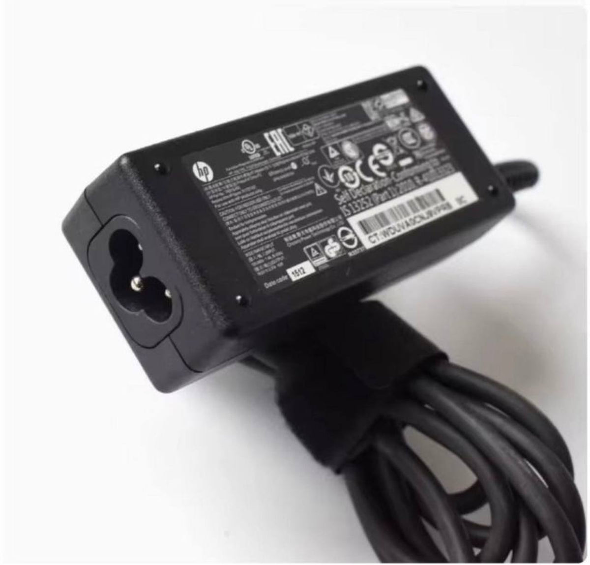 Hp Chargeur d’ordinateur hp 15 petits bouts bleu tension 100-240V 50/60HZ 19.5V 2.31A 65w